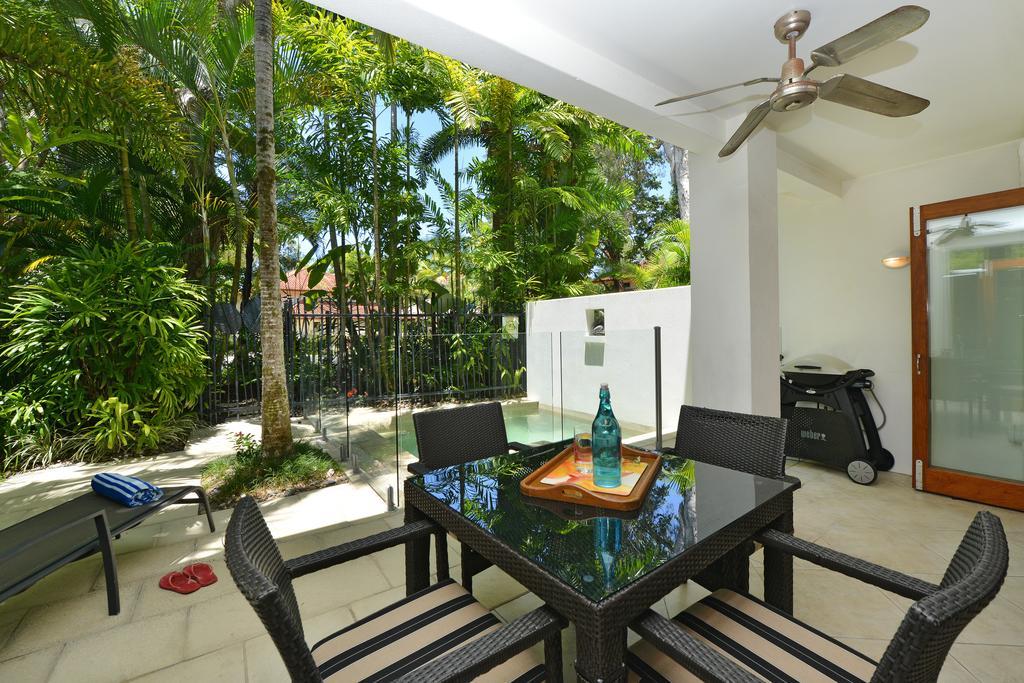 Villa Frangipani Port Douglas Værelse billede
